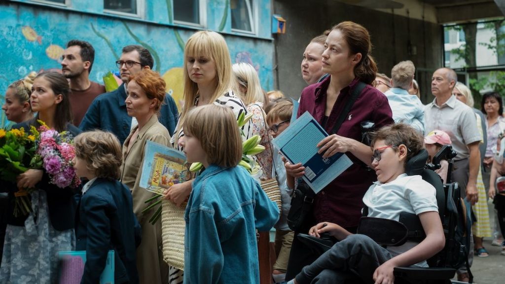 Mütter der Pinguine Netflix Serie 2024