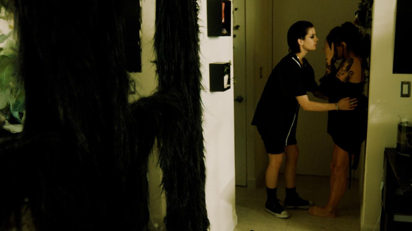 Iconic - Dem Wahnsinn verfallen 2024 Film