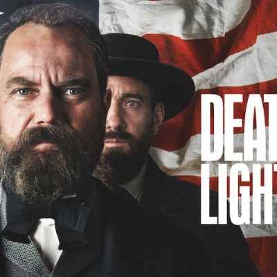 Death by Lightning: Kritik zur Netflix Serie – Historisches Chaos mit dunklem&nbsp;Witz