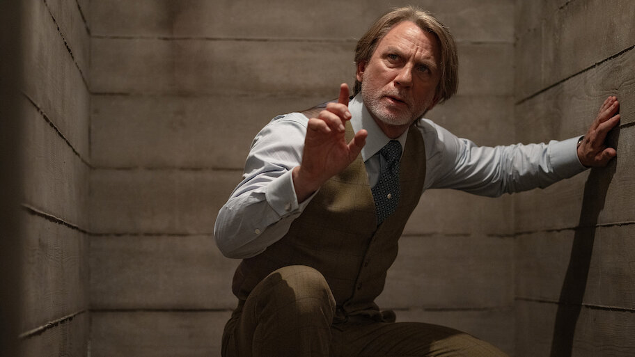 Wake Up Dead Man: A Knives Out Mystery Netflix Film 2025