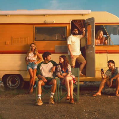 Die ganze Wahrheit hinter meinen Lügen | Netflix Serie – Kritik: Liebe auf&nbsp;Reisen